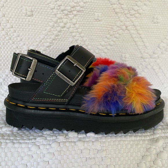 Dr. Martens VOSS II FLUFFY FAUX FUR LEATHER STRAP SANDALS. NWOB.US L6 - Picture 3 of 11